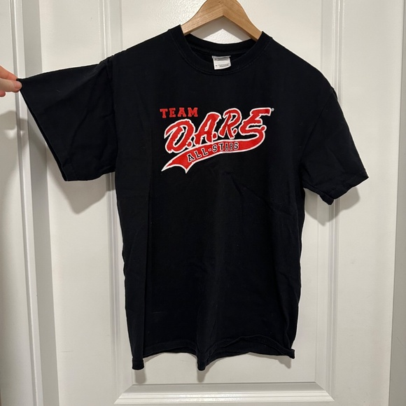 Vintage D.A.R.E All Stars Unisex Tee. Size Medium  True Black with Red and White - Picture 6 of 7